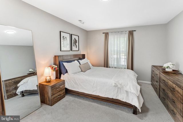 3489 LEGERE CT, Woodbridge, VA 22193