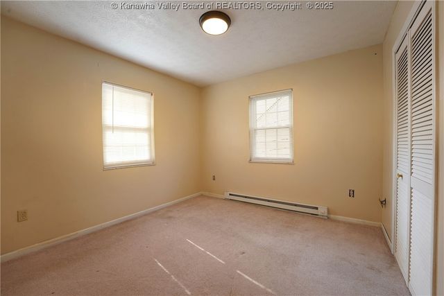 5502 Lynnwood Drive, Cross Lanes, WV 25313