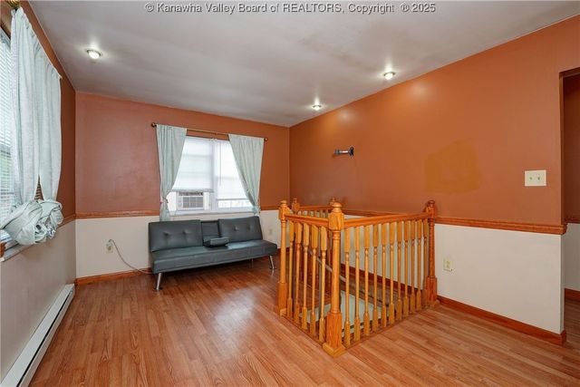 5502 Lynnwood Drive, Cross Lanes, WV 25313