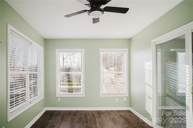 159 W Sweetbriar Lane, Etowah, NC 28729