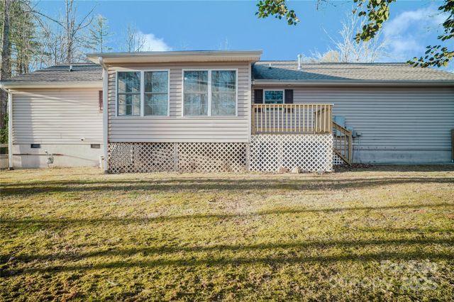 159 W Sweetbriar Lane, Etowah, NC 28729