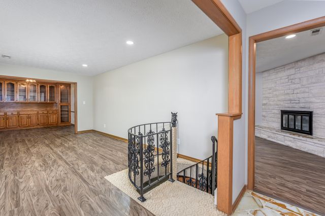 11700 W County Line Road, Republic, MO 65738