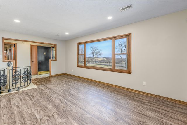 11700 W County Line Road, Republic, MO 65738