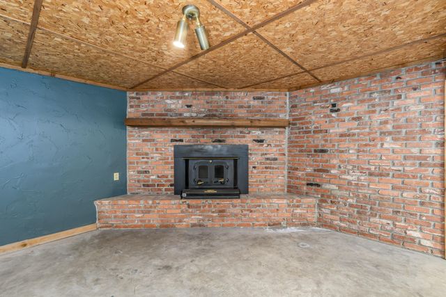 11700 W County Line Road, Republic, MO 65738