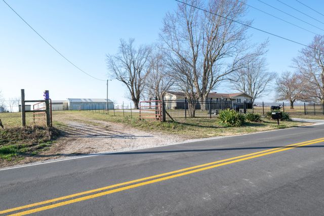 11700 W County Line Road, Republic, MO 65738
