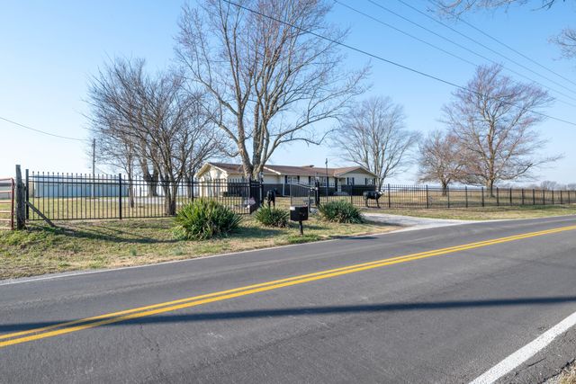 11700 W County Line Road, Republic, MO 65738