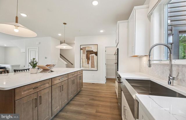 1168 CRESTED WOOD DR, Laurel, MD 20724