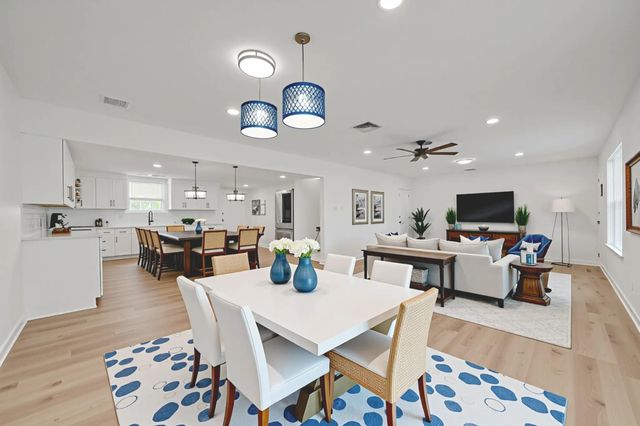 2503 57th Street, Galveston, TX 77551