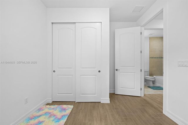 2715 Primrose Pl, Oakland Park, FL 33309