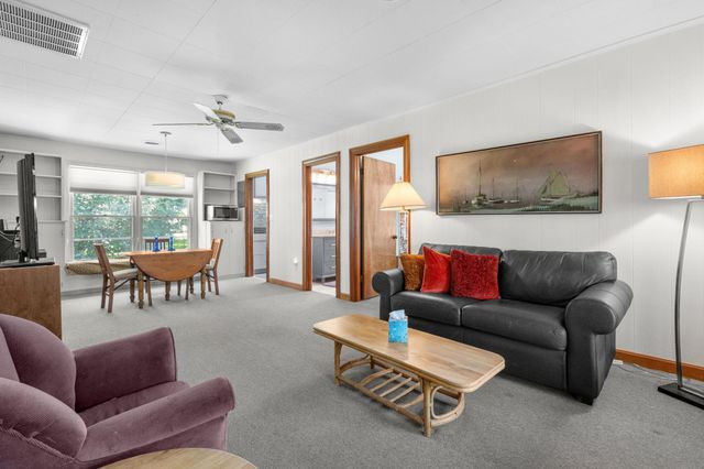 504 36th Ave. S, North Myrtle Beach, SC 29582