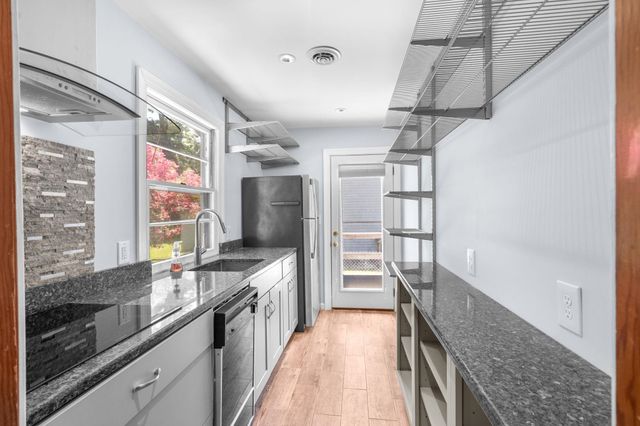 504 36th Ave. S, North Myrtle Beach, SC 29582