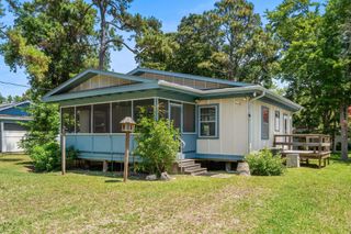 504 36th Ave. S, North Myrtle Beach, SC 29582