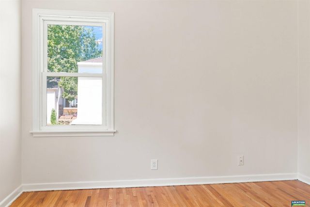 4233 D Street, Lincoln, NE 68510