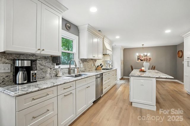 7551 Yellow Pine Court, Charlotte, NC 28277