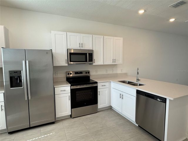 2980 SKYLINE LOOP, Kissimmee, FL 34758
