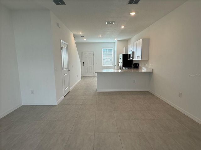 2980 SKYLINE LOOP, Kissimmee, FL 34758