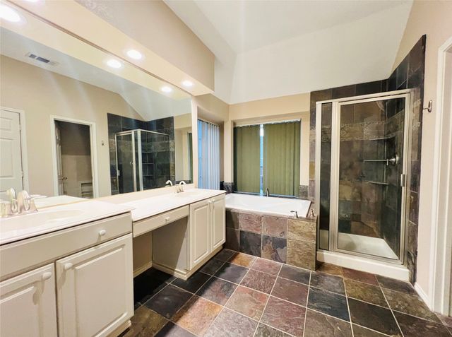 2685 Hillside Drive, Highland Village, TX 75077