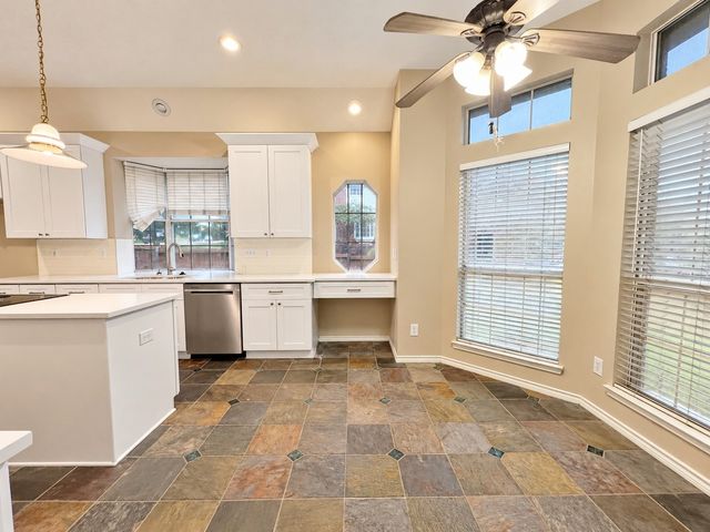 2685 Hillside Drive, Highland Village, TX 75077