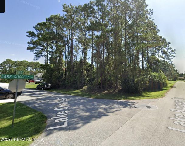 2 LAKE CHARLES Place, Palm Coast, FL 32137
