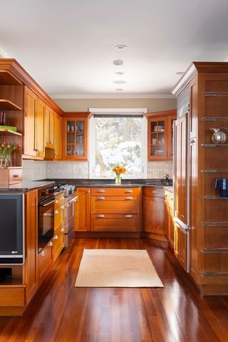 40 Heath Hill, Brookline, MA 02445