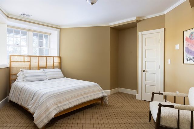 40 Heath Hill, Brookline, MA 02445