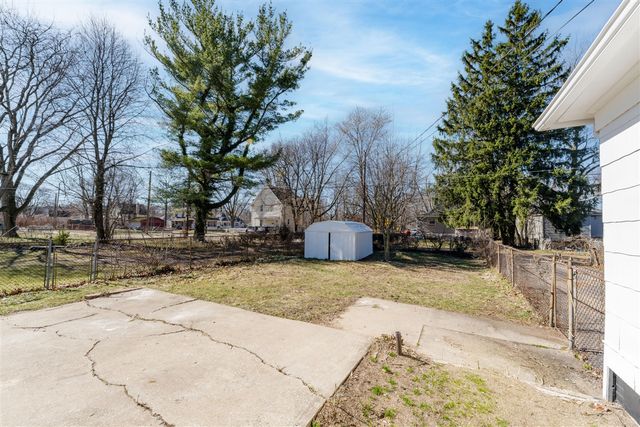 758 Pearl Street, Benton Harbor, MI 49022