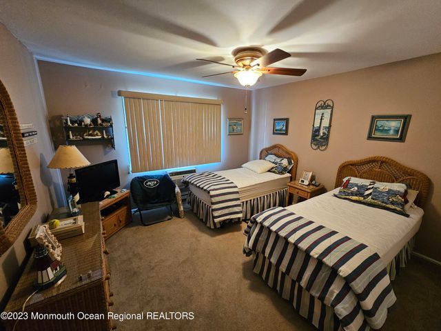 1187 Ocean Avenue 11, Sea Bright, NJ 07760