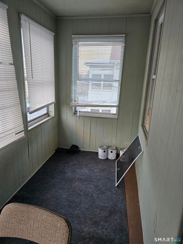 193 Daly Avenue 2nd Floor, New Britain, CT 06051