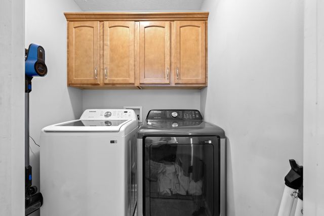 323 LAXTON LN, Munford, TN 38058