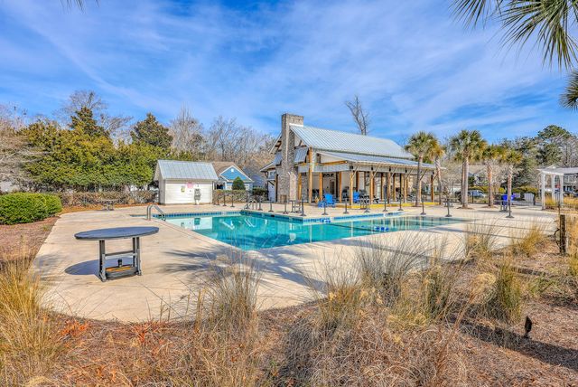 1031 Banker Court, Mount Pleasant, SC 29429