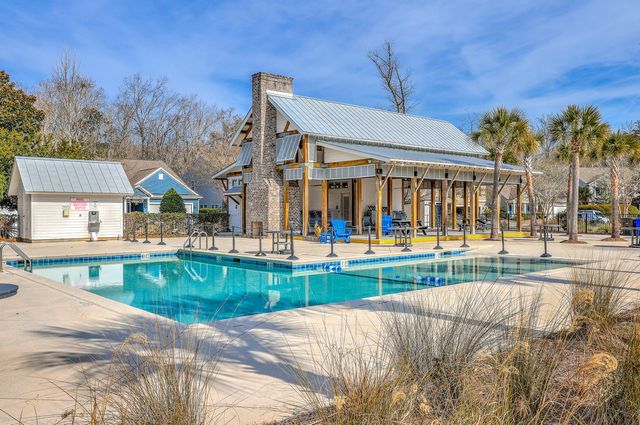 1031 Banker Court, Mount Pleasant, SC 29429