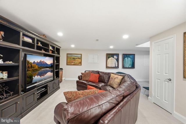 6610 MADISON MCLEAN DRIVE DR, Mclean, VA 22101