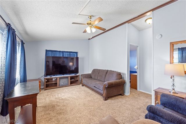 1190 South Bunch Street, Pahrump, NV 89048