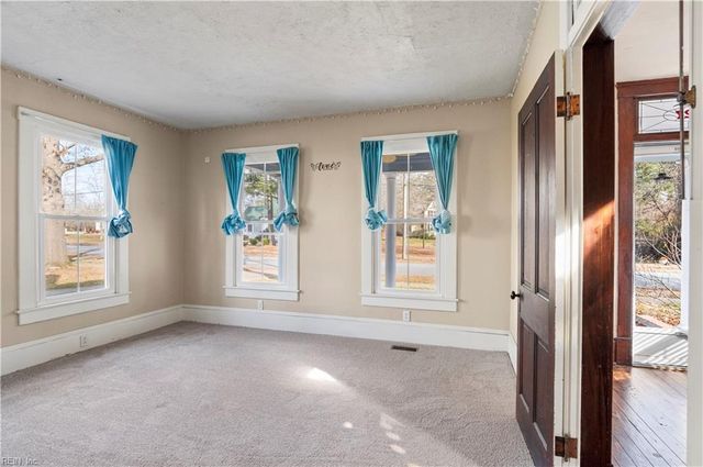 227 James ST, Smithfield, VA 23430