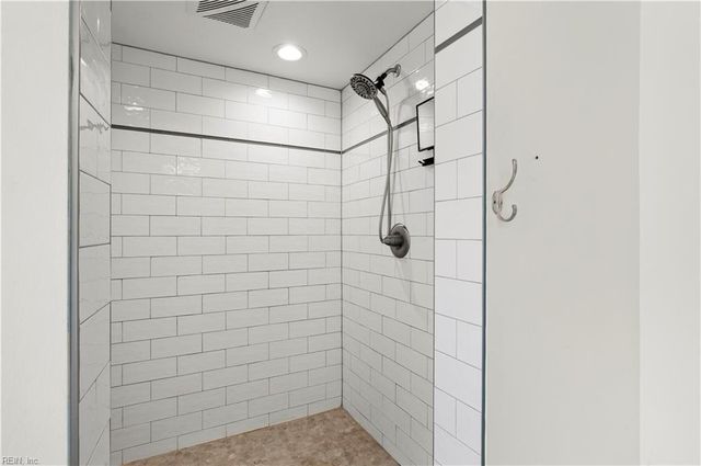 227 James ST, Smithfield, VA 23430