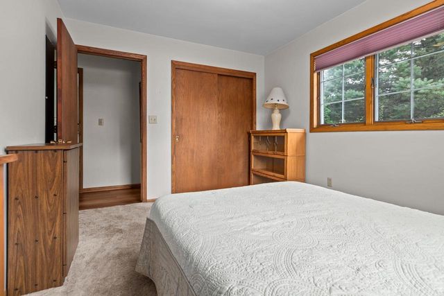 132 OAK COURT, Berlin, WI 54923