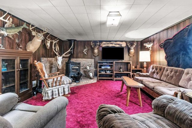 132 OAK COURT, Berlin, WI 54923