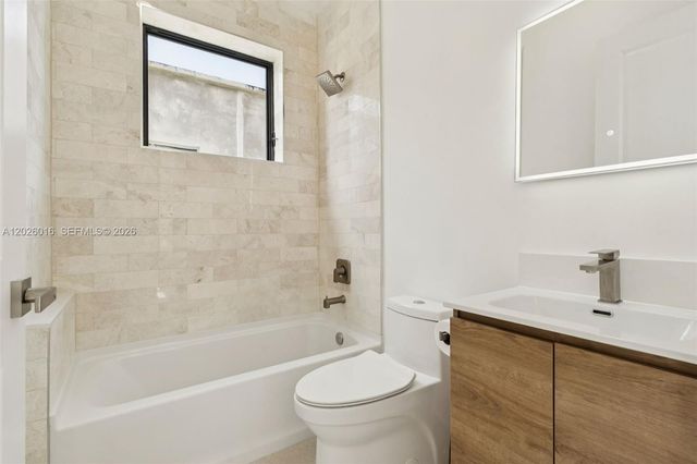 1521 SW 40th Ter, Fort Lauderdale, FL 33317