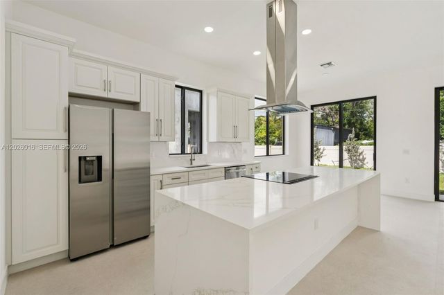 1521 SW 40th Ter, Fort Lauderdale, FL 33317