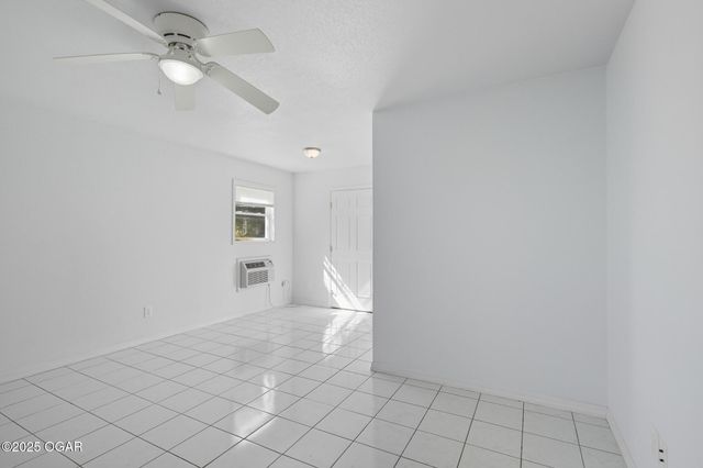 2118 S Wall Avenue, Joplin, MO 64804