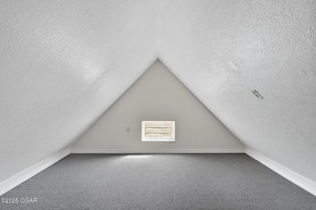 2118 S Wall Avenue, Joplin, MO 64804