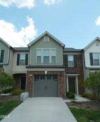 521 Denhoff Drive, Cary, NC 27519