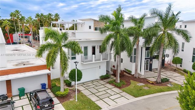 8340 NW 33 Terrace, Doral, FL 33122