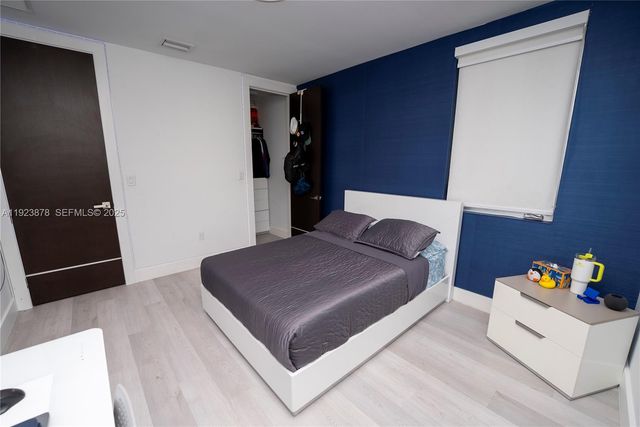 8340 NW 33 Terrace, Doral, FL 33122