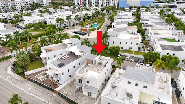 8340 NW 33 Terrace, Doral, FL 33122