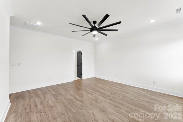 135 Harbourtown Drive, Kings Mountain, NC 28086