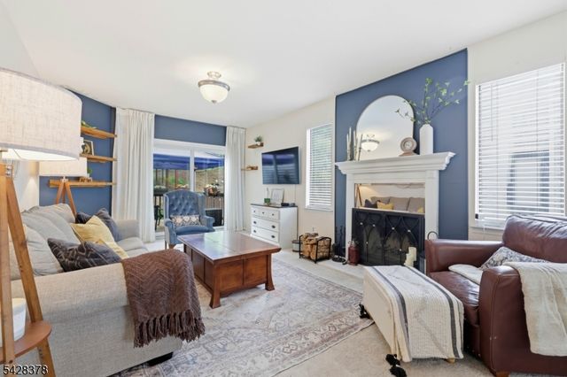 54 Overlook Dr, Independence Twp., NJ 07840