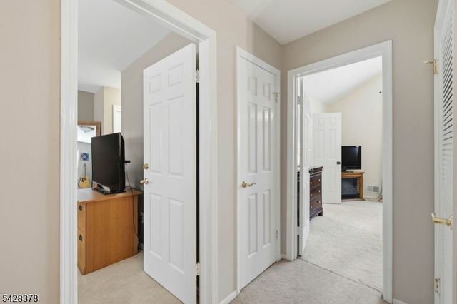 54 Overlook Dr, Independence Twp., NJ 07840
