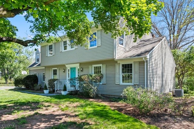 11 Whippoorwill Way, Montgomery Twp., NJ 08502