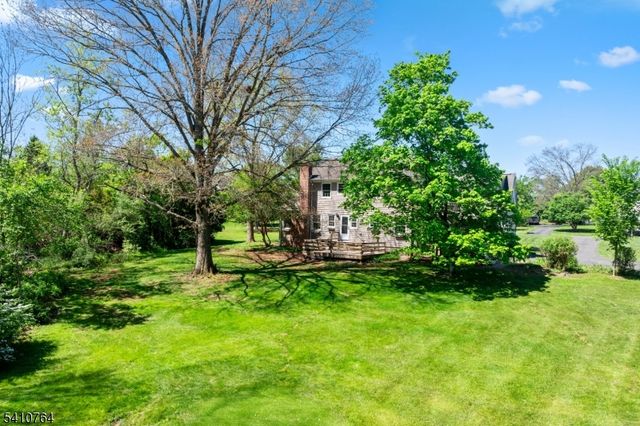 11 Whippoorwill Way, Montgomery Twp., NJ 08502